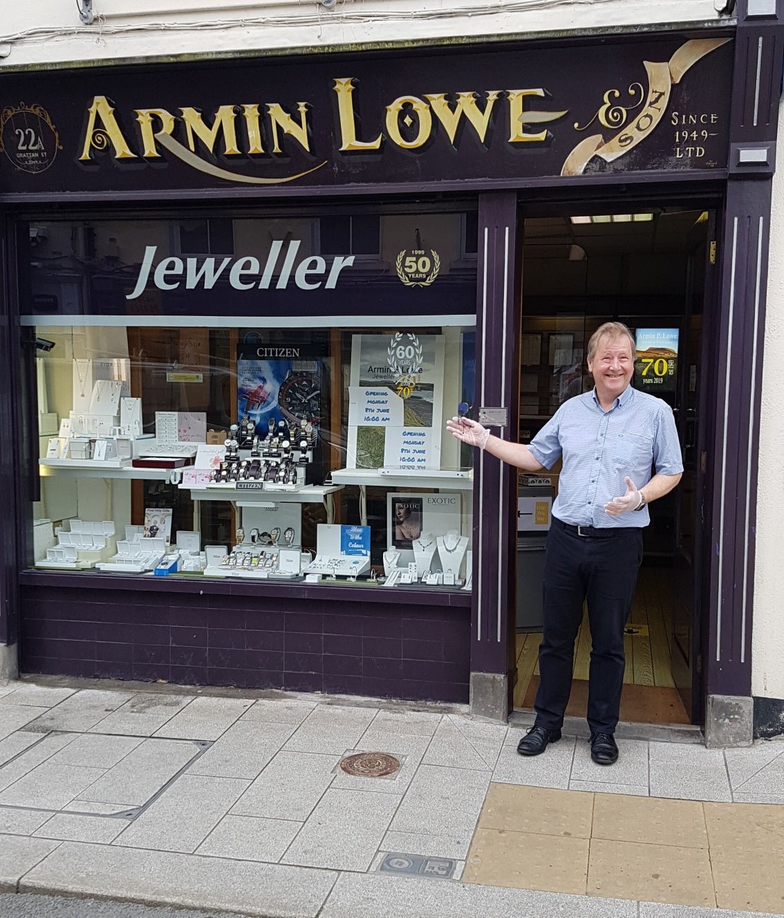 Reopening has arrived - The shop is now OPEN - Armin Lowe Jewellers