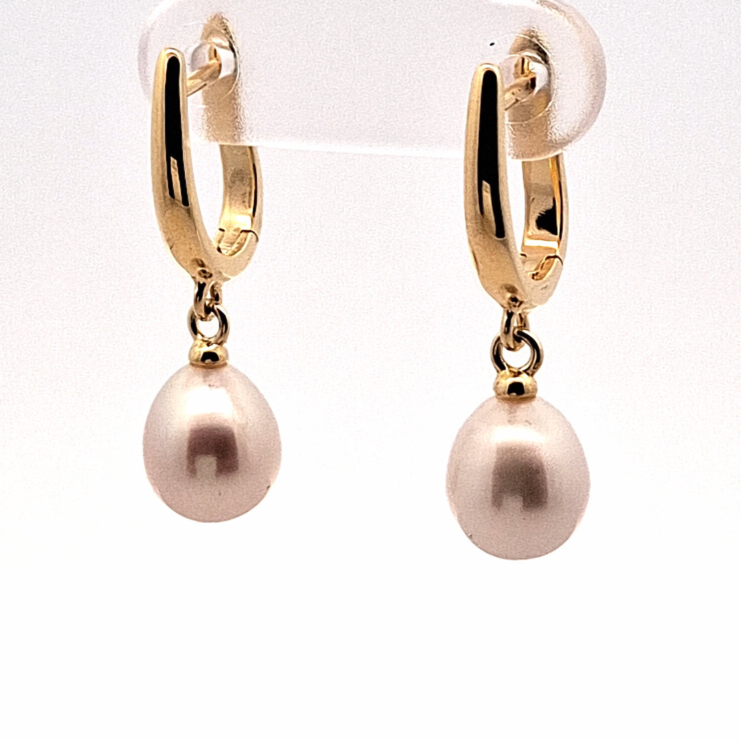 Ming creole pearl earring 38592