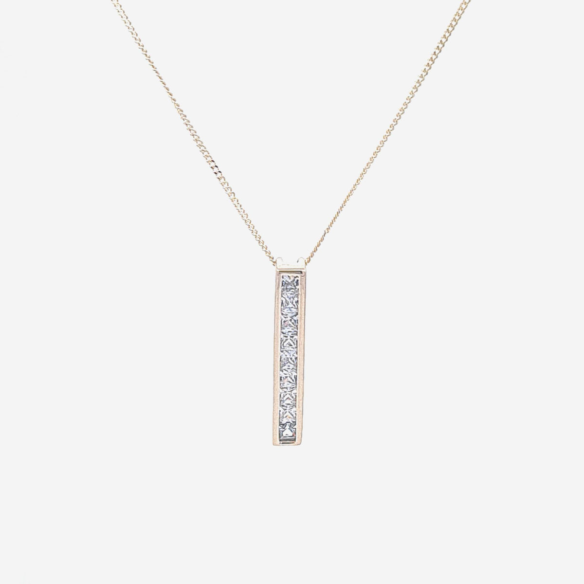 9ct gold drop bar pendant 37378 - Armin Lowe Jewellers