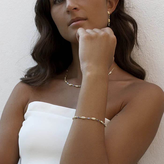 Gold tone linear lilac bracelet 38812