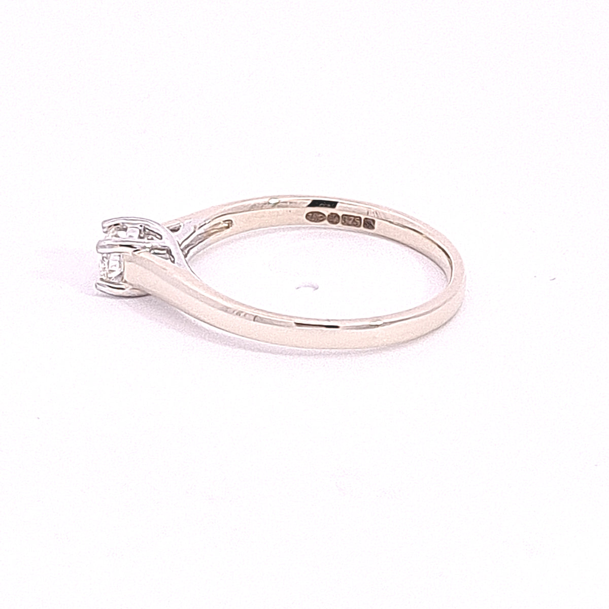 Solitaire Diamond ring 36245 - Armin Lowe Jewellers