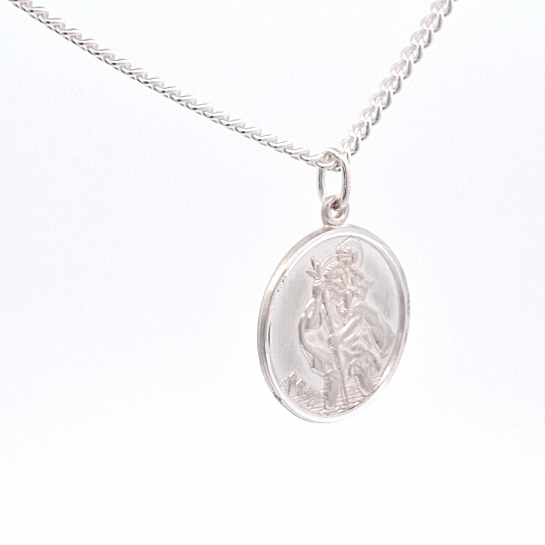 20mm Gents polished and satin finish St. Christopher medal and chain 38167