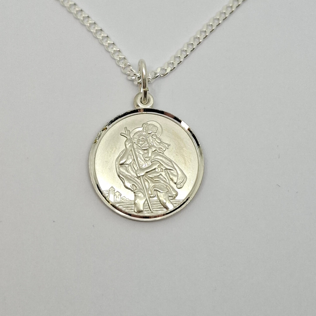 17mm St. Christopher medal & chain 38455