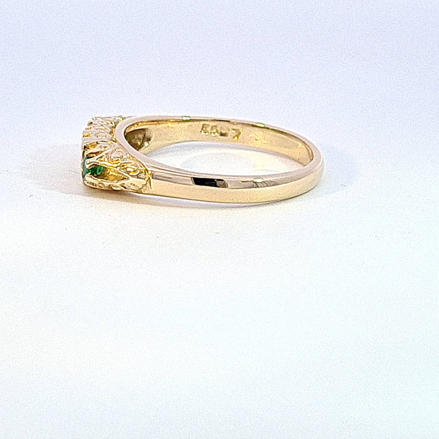 Emerald & Diamond Vintage style ring 37022