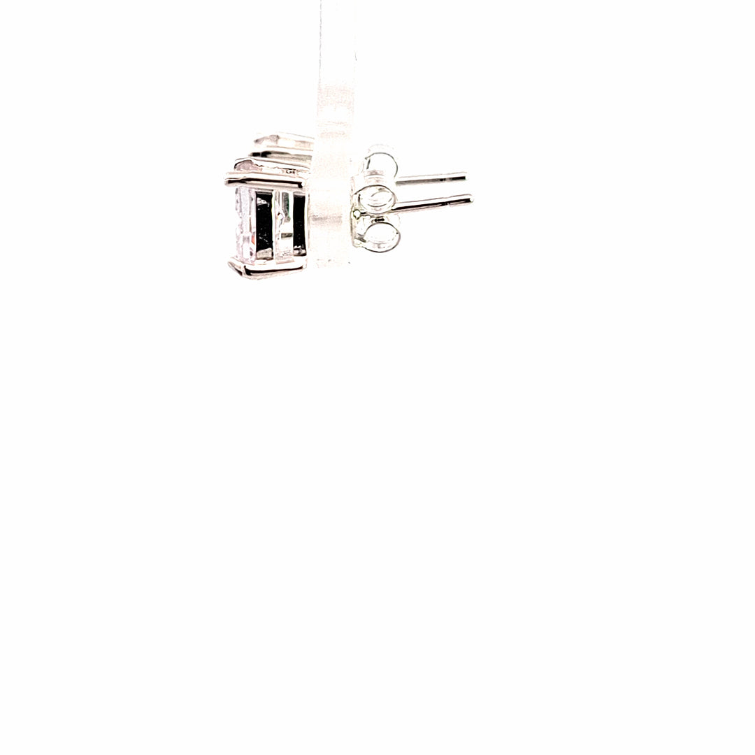 Square CZ stud earrings 38377