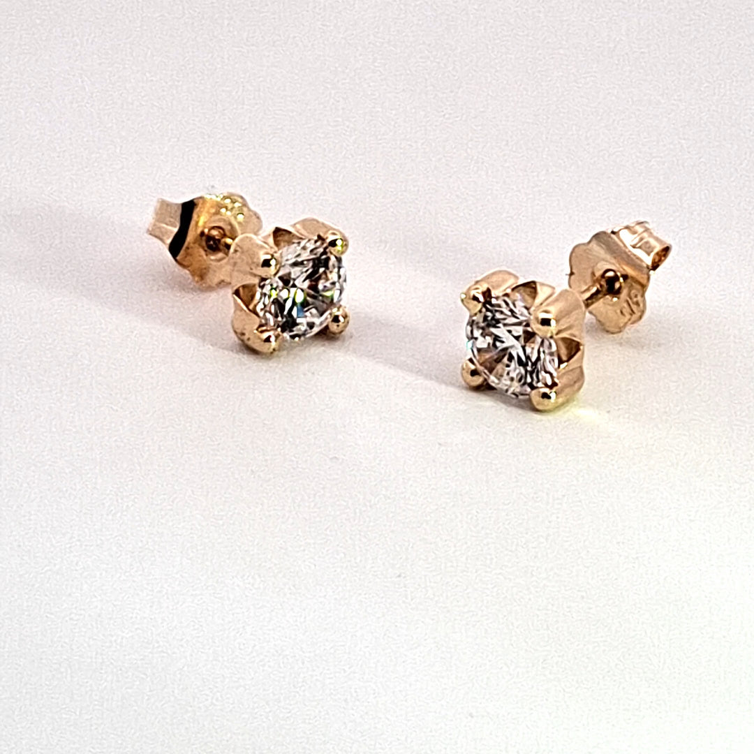 Gold 5mm CZ heavy stud earrings 38531