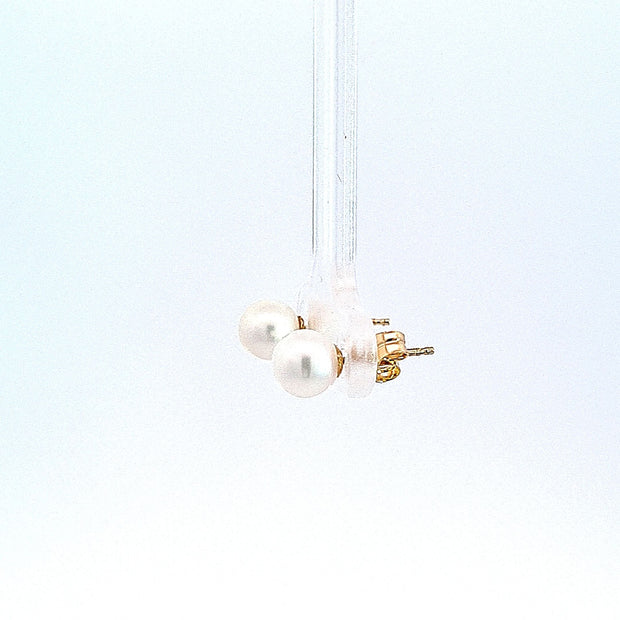 Yellow gold 6mm freshwater cultured pearl stud 34250