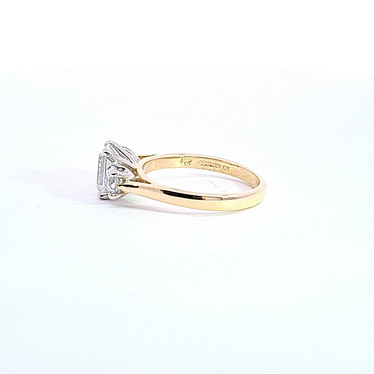 Mixed Style 3 stone CZ ring 37026 - Armin Lowe Jewellers