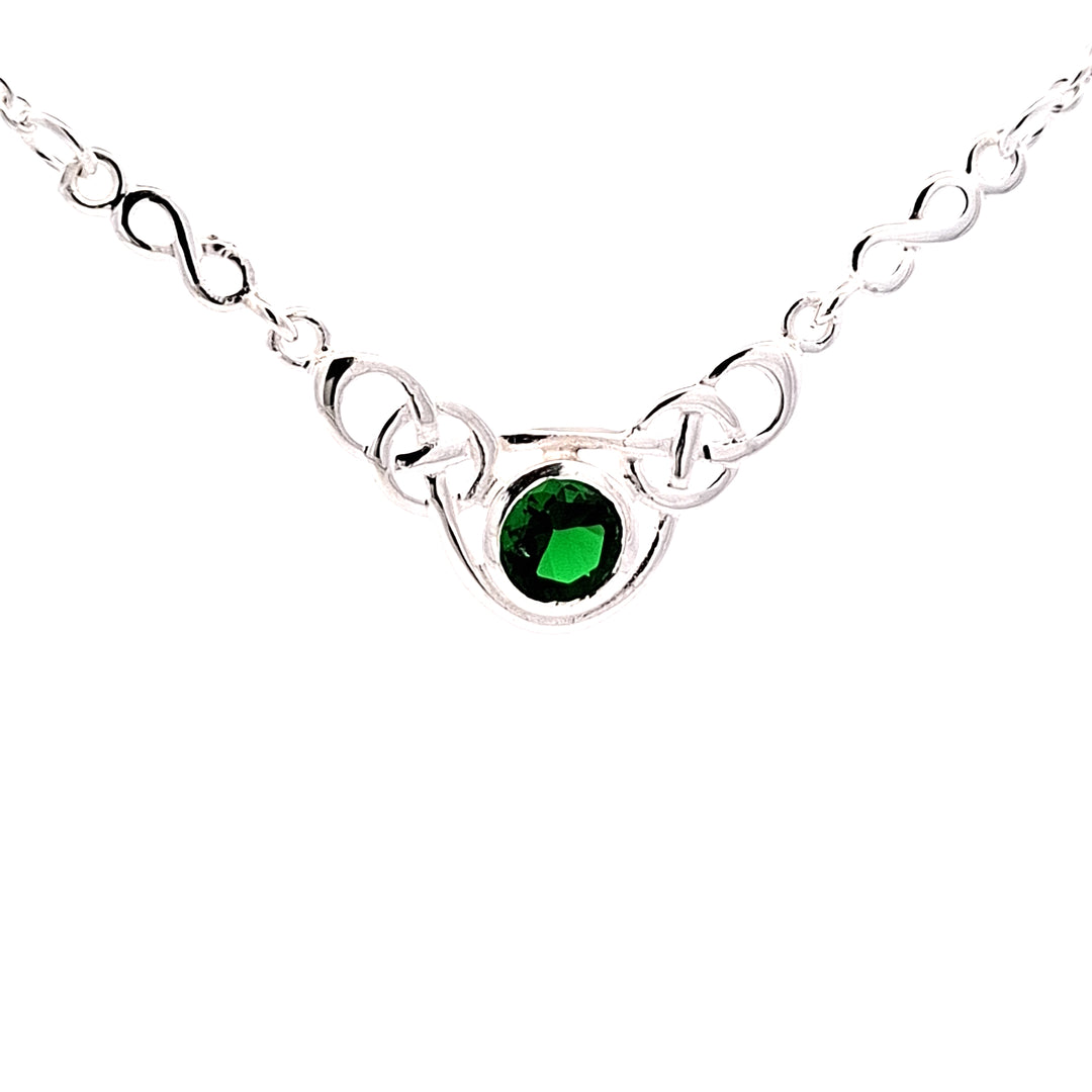Emerald Green CZ silver Celtic pendant 38757