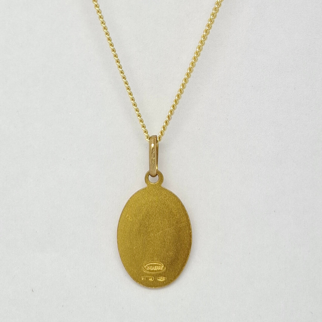 Gold oval St. Christopher medal on chain 37635