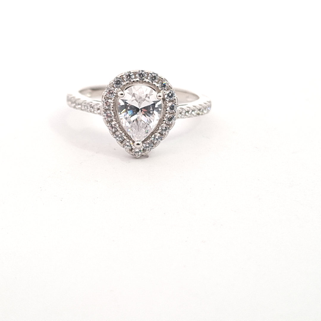 Pear promise ring 38078