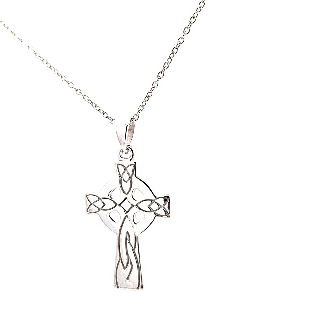 Silver Celtic cross and chain 38748