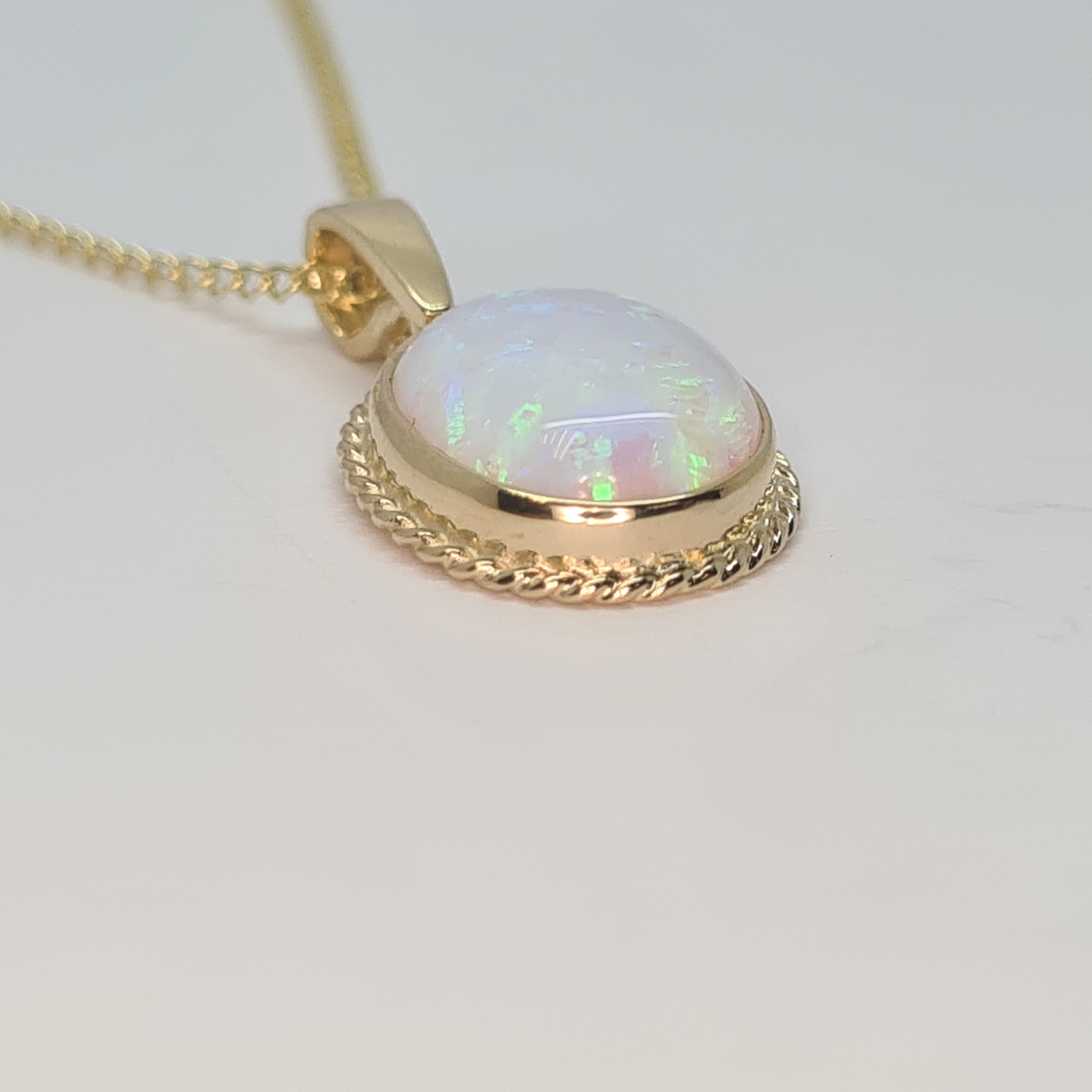 Gold Cabochon Opal pendant 8700 - Armin Lowe Jewellers