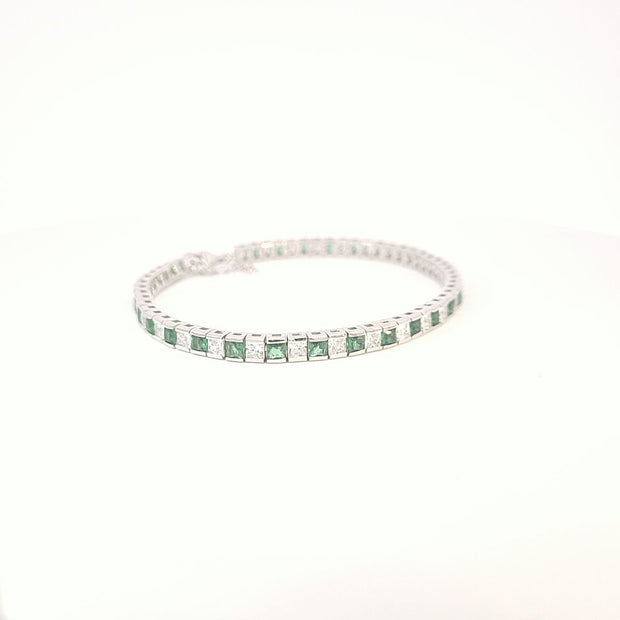Sterling silver ladies Emerald Green CZ bracelet 35870