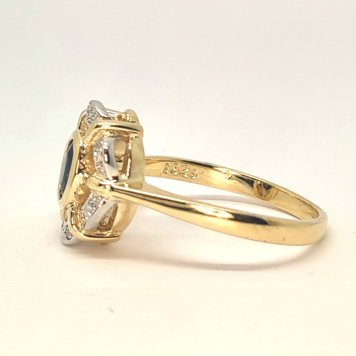 Gold Kanshan Sapphire & Diamond Art Deco ring 35471 - Armin Lowe Jewellers