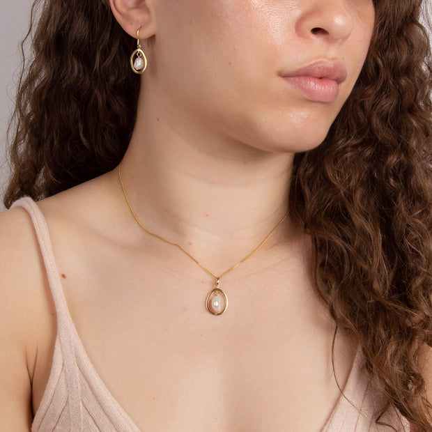 Fiorelli Gold toned  Keshi pearl pendant 35696