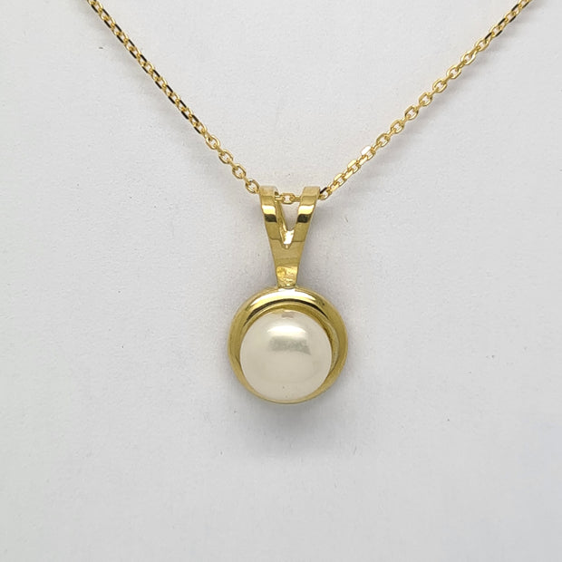 9ct gold 6.5mm Pearl pendant 35665