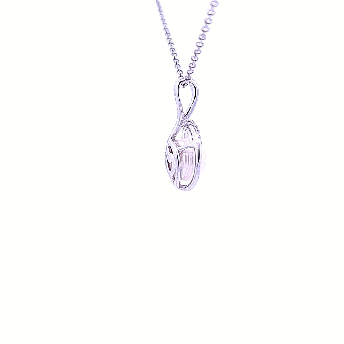 Freshwater cultured pearl pendant 36142 - Armin Lowe Jewellers