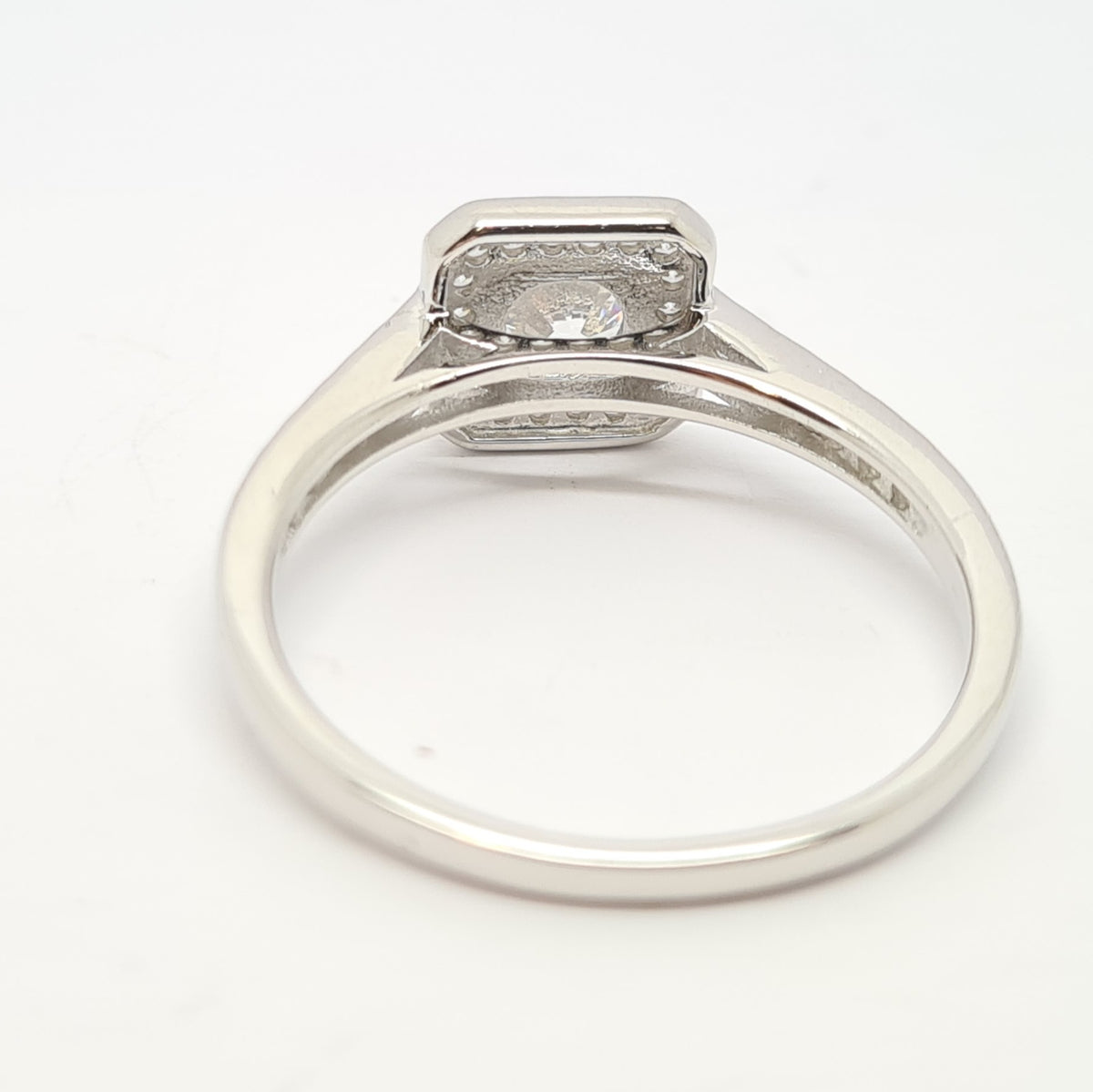 Sterling Silver Ring 35386 - Armin Lowe Jewellers