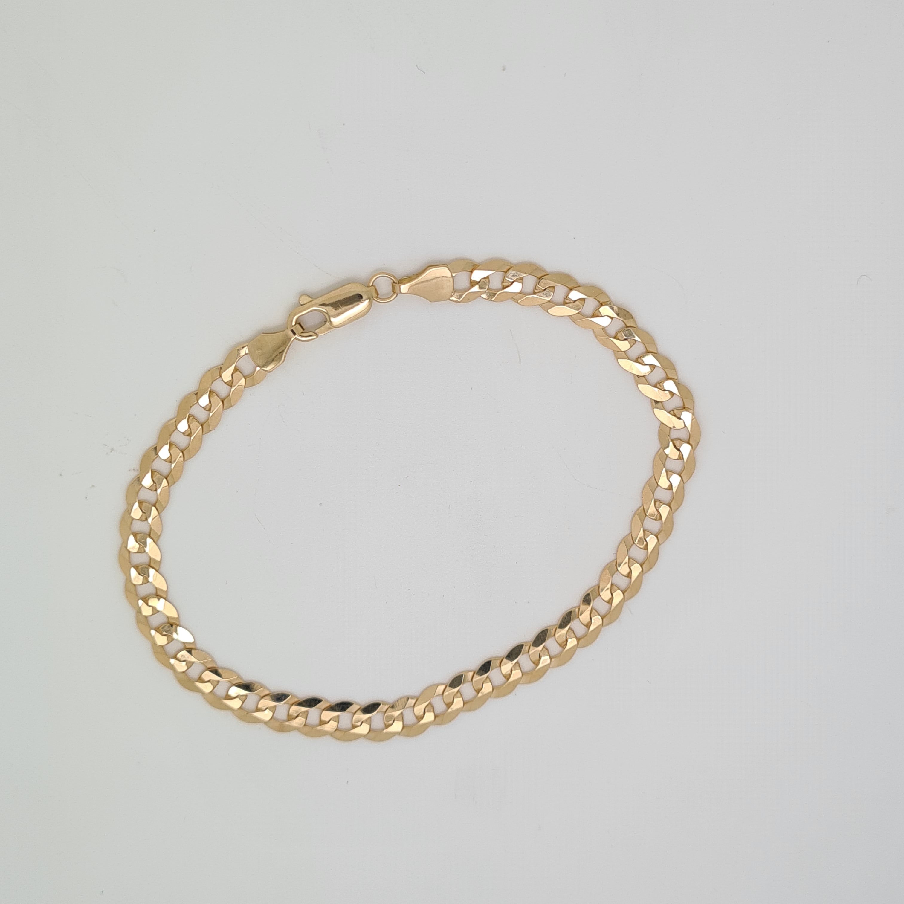 9ct yellow gold 8.5"/21.5cm gents bracelet 35612 - Armin Lowe Jewellers