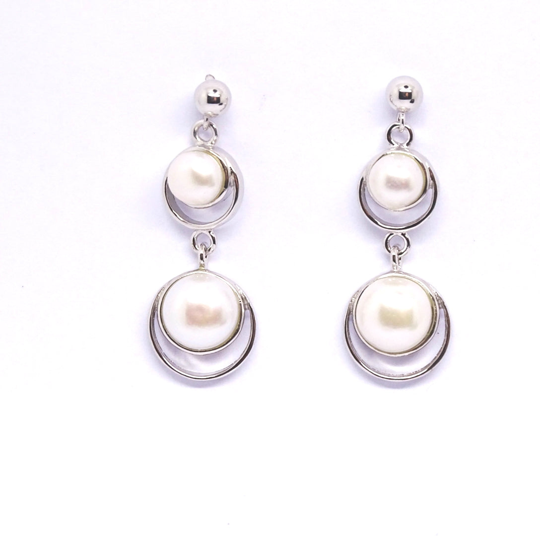 Drop pearl circle earrings 34077 - Armin Lowe Jewellers